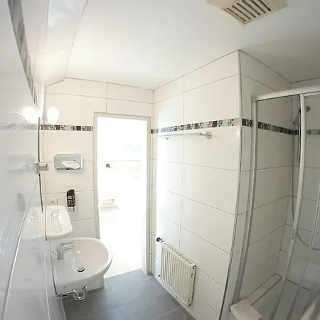 Hotel Engel 3*